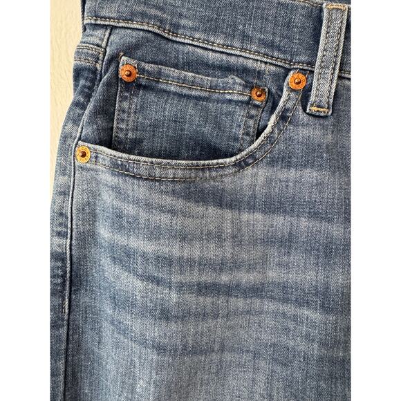 Levi's Strauss Boyfriend Jeans Classic Denim Med Wash Size 30 - Picture 6 of 15